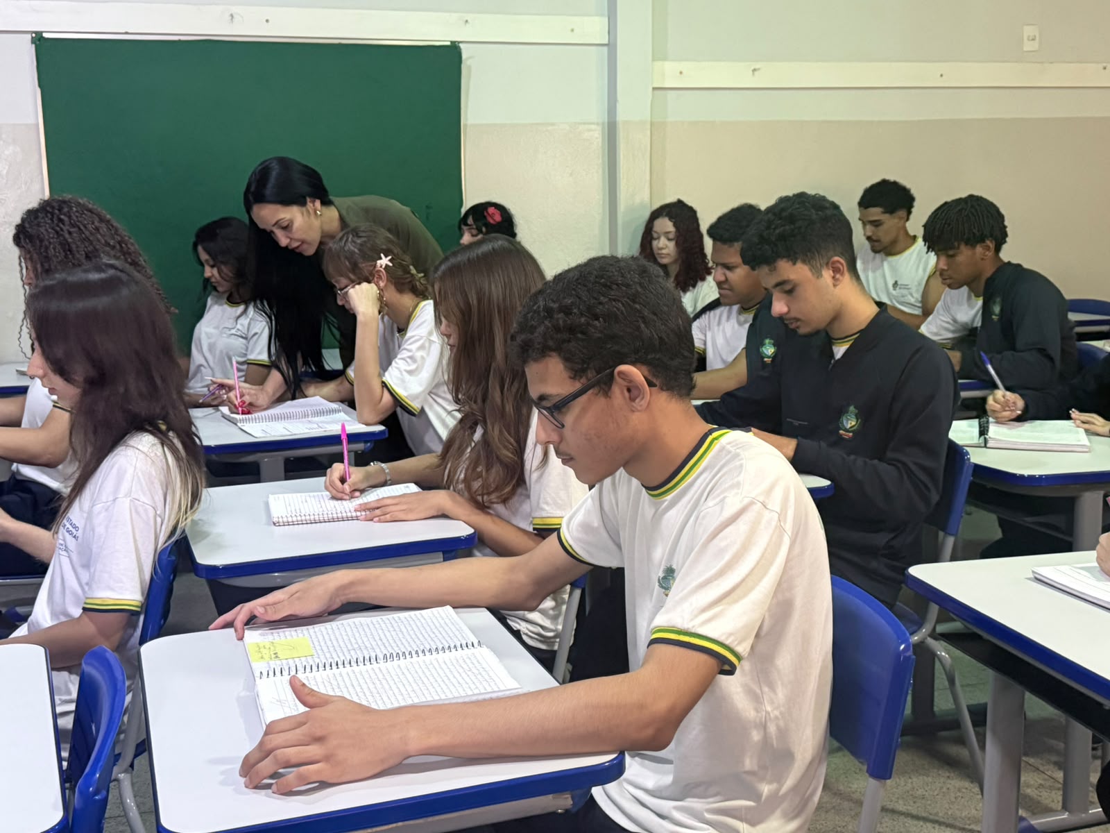 Governo de Goiás reforça preparação de estudantes para o Enem 2026
