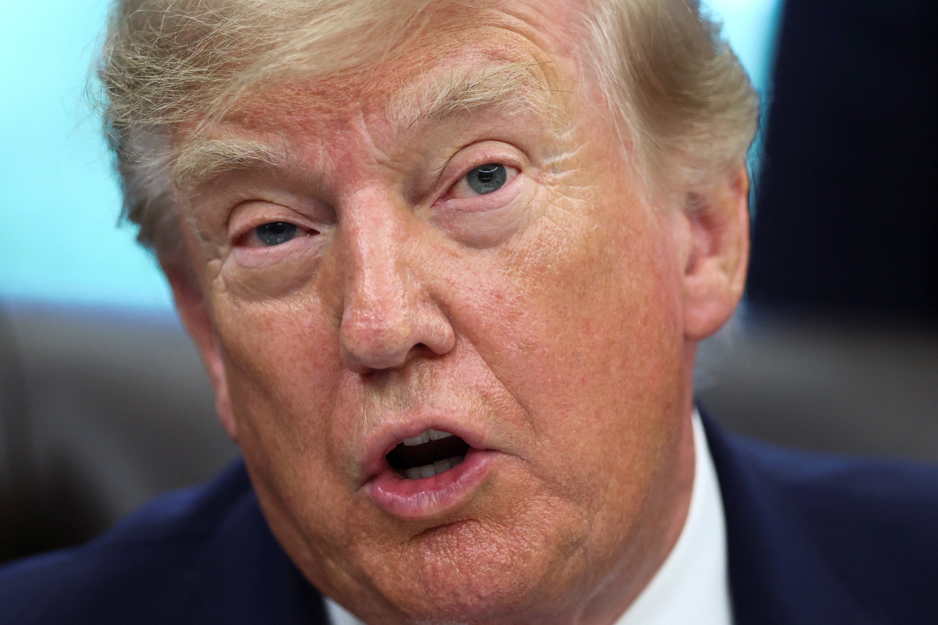 Trump usa eleição no Brasil para criticar demora na apuração em cidades democratas dos EUA