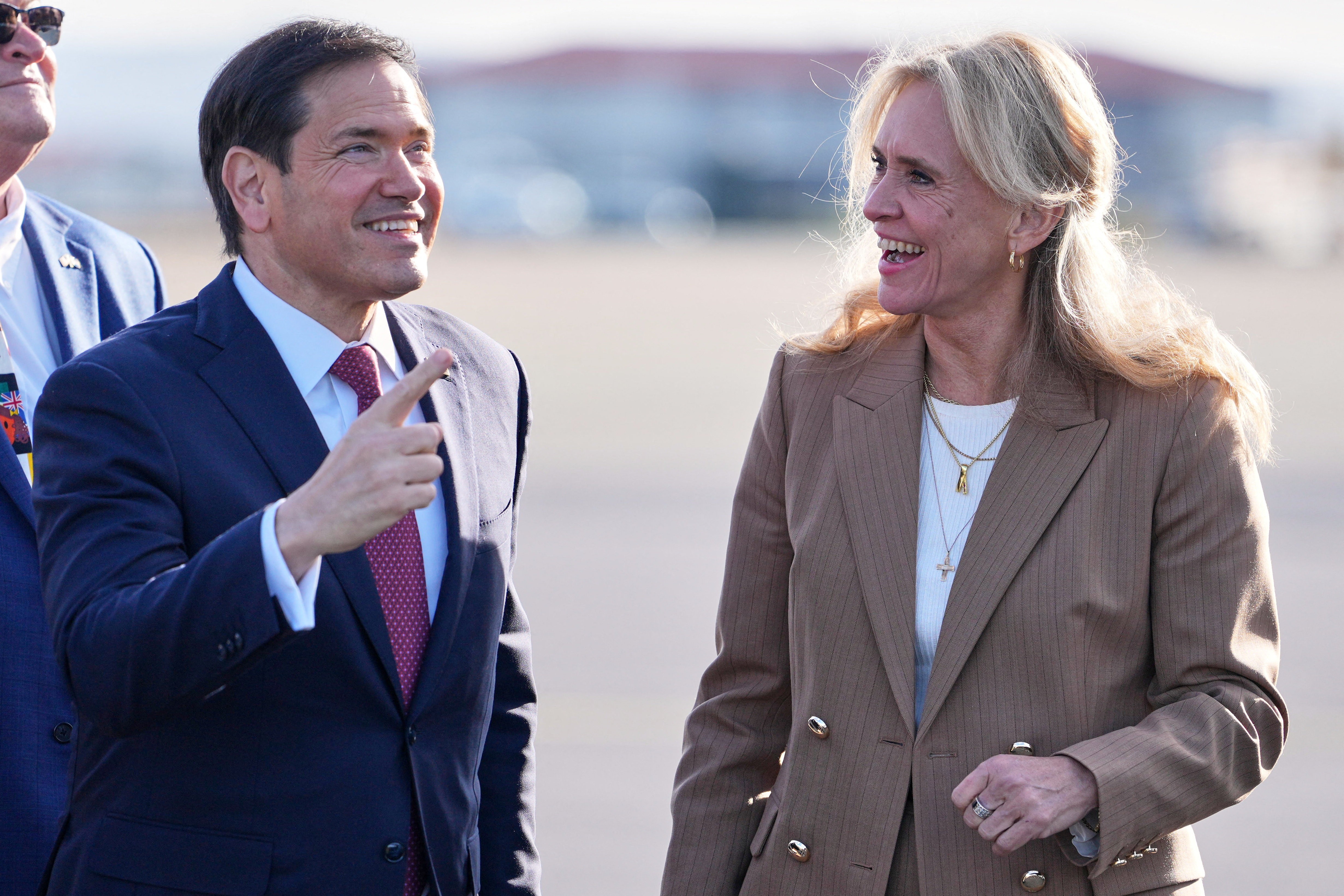 Na Islândia, Rubio diz que país é 'central' para segurança dos EUA, após Trump divulgar mapa sugerindo anexação