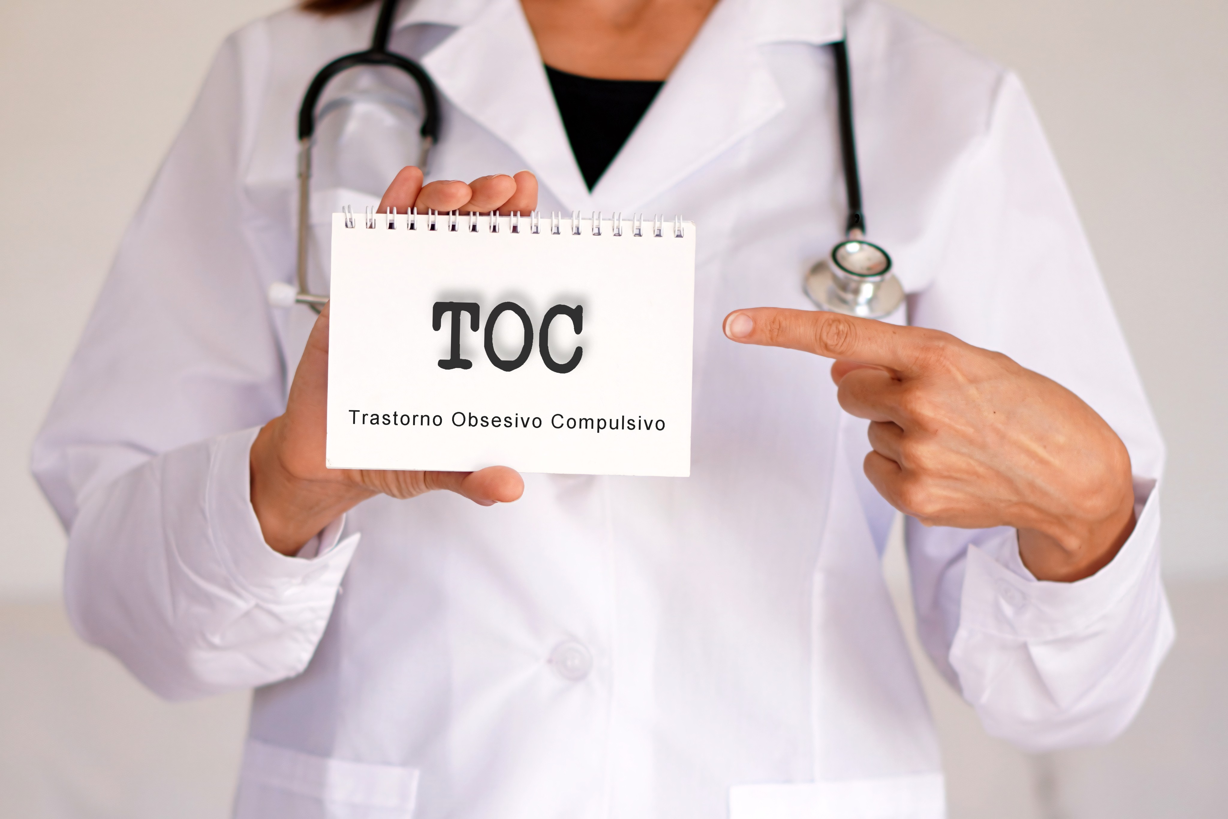 TOC afeta até 3% da população mundial; conheça a terapia que ajuda a enfrentar o transtorno