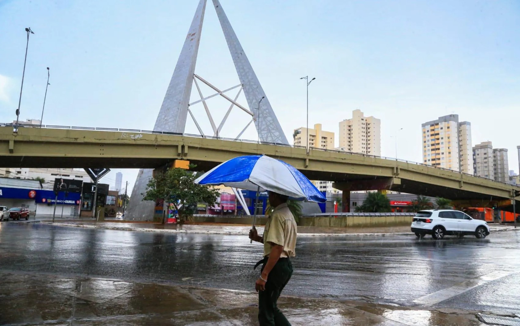 Goiás tem alerta de tempestades com grazino e calor de até 40°C no fim de semana; veja cidades mais afetadas
