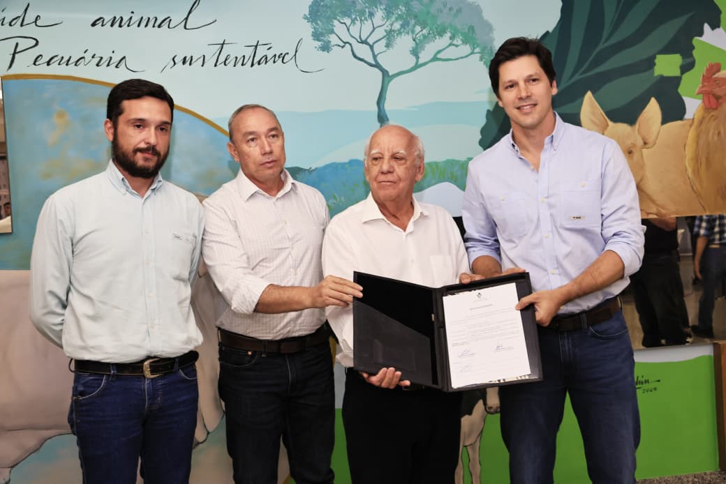 Daniel Vilela reforça preparação permanente de Goiás contra riscos sanitários no rebanho