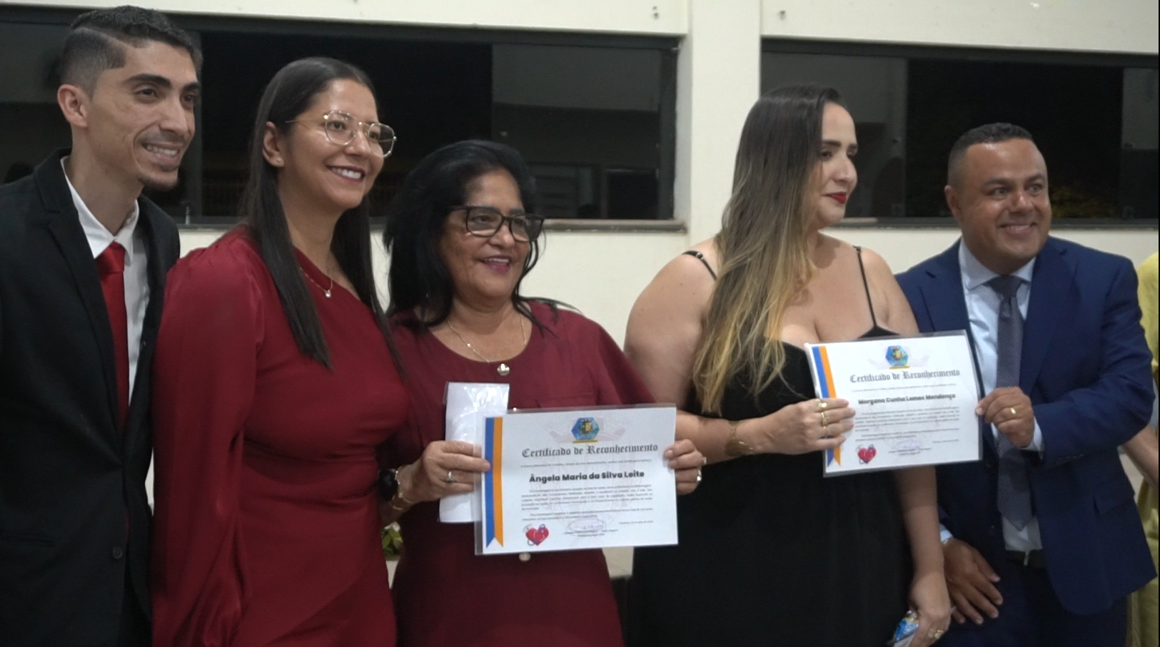 A Câmara Municipal de Cristalina realizou nesta quinta-feira, dia 14, uma emocionante Sessão Solene em homenagem aos enfermeiros, enfermeiras, técnicos e técnicas de enfermagem de nossa cidade.