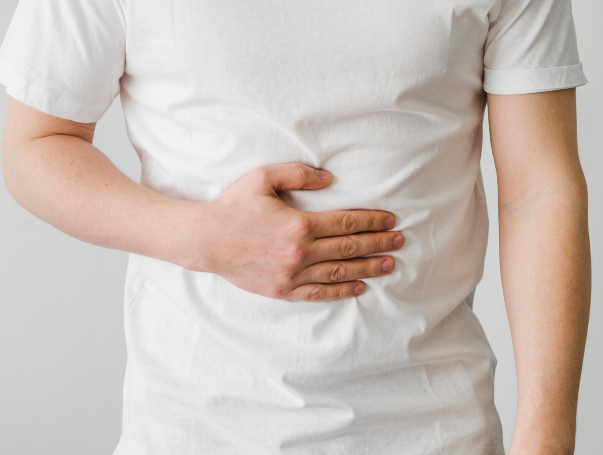 Vídeo de Ana Castela reacende tabu sobre gases; entenda o que é normal para a saúde