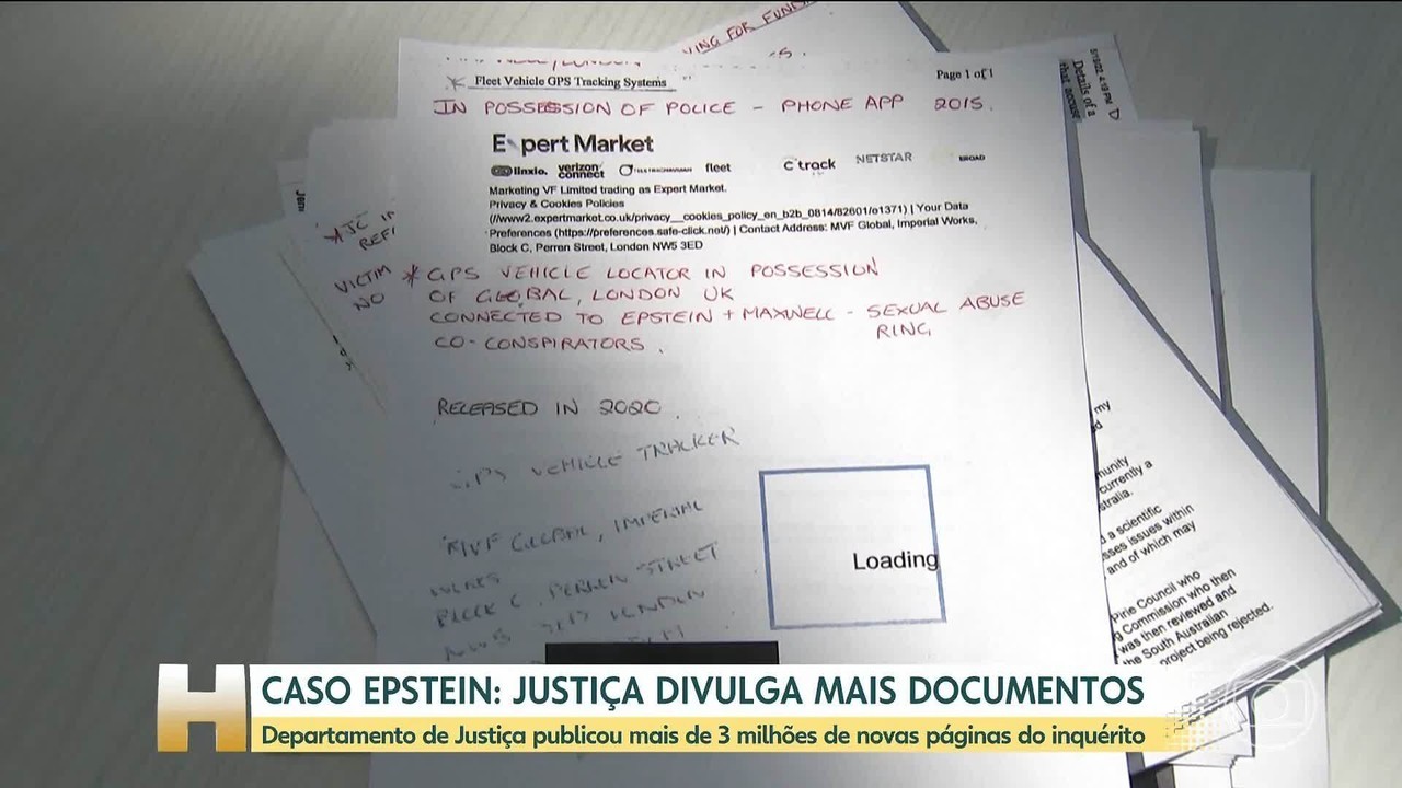 Jeffrey Epstein trocou elogios sobre Bolsonaro com Steve Bannon: 'Mudou o jogo'