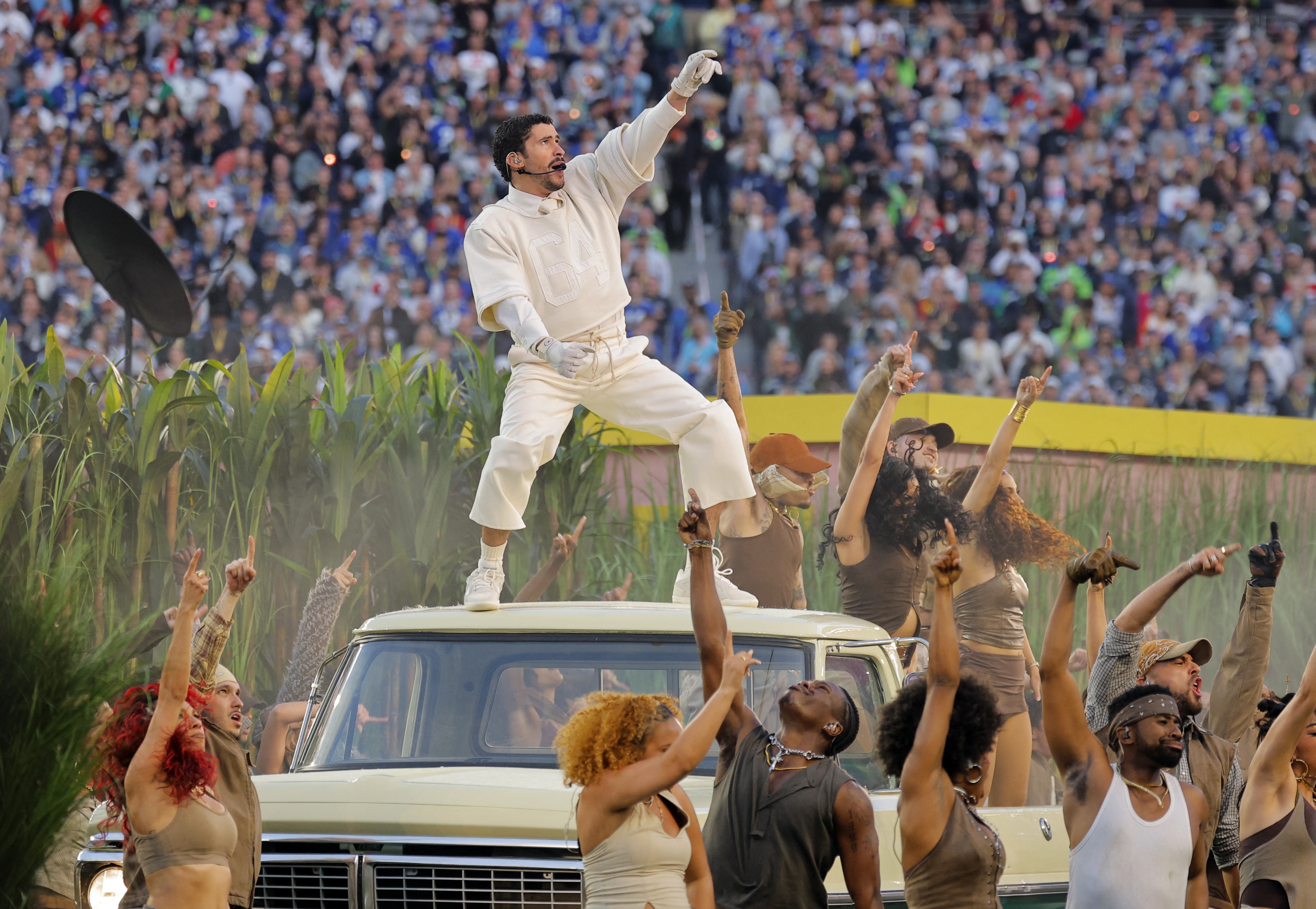 Bad Bunny X Trump: a força latina nos EUA - O Assunto #1657