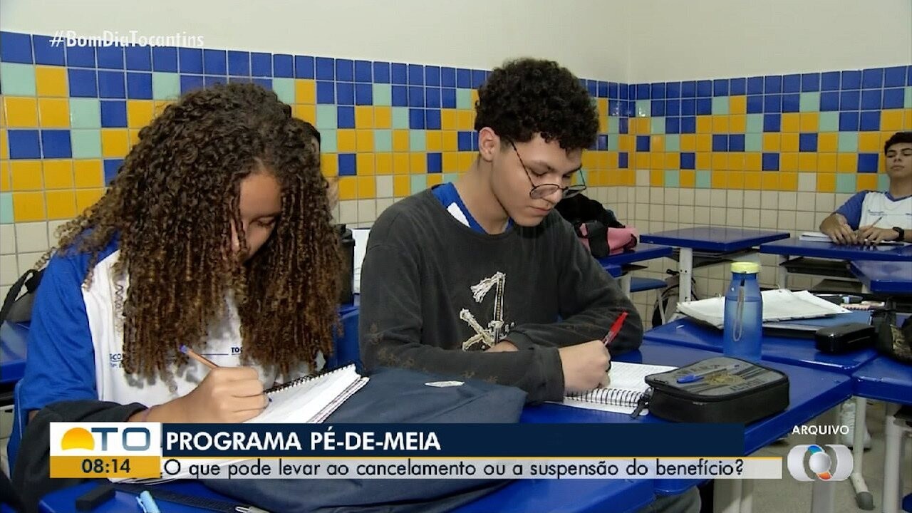 Pé-de-Meia começa a pagar hoje R$ 1.000 a alunos aprovados no 1º, 2º e 3º ano do ensino médio em 2025