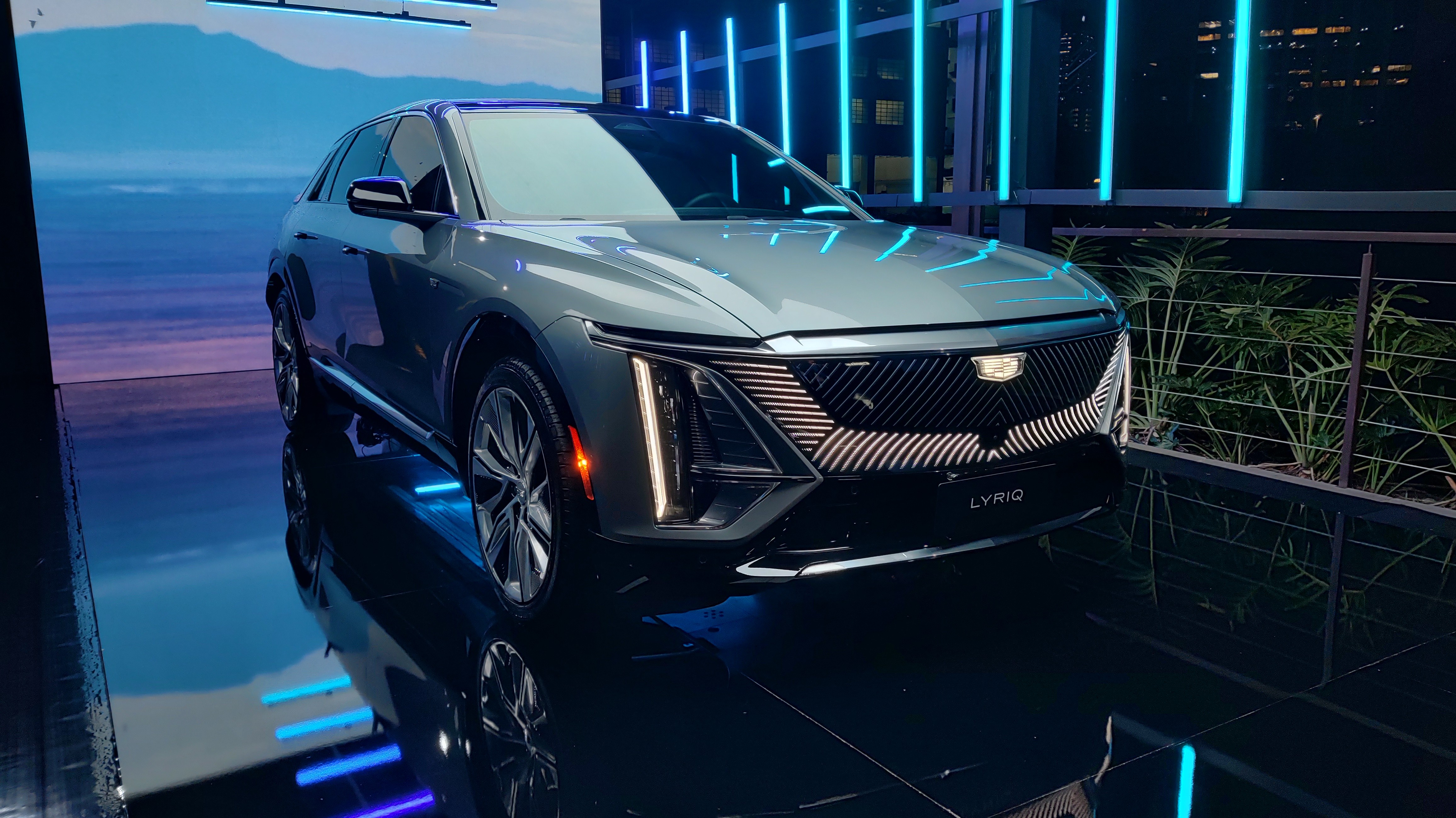 Cadillac vem aí: GM confirma que vai vender SUVs de luxo da marca no Brasil