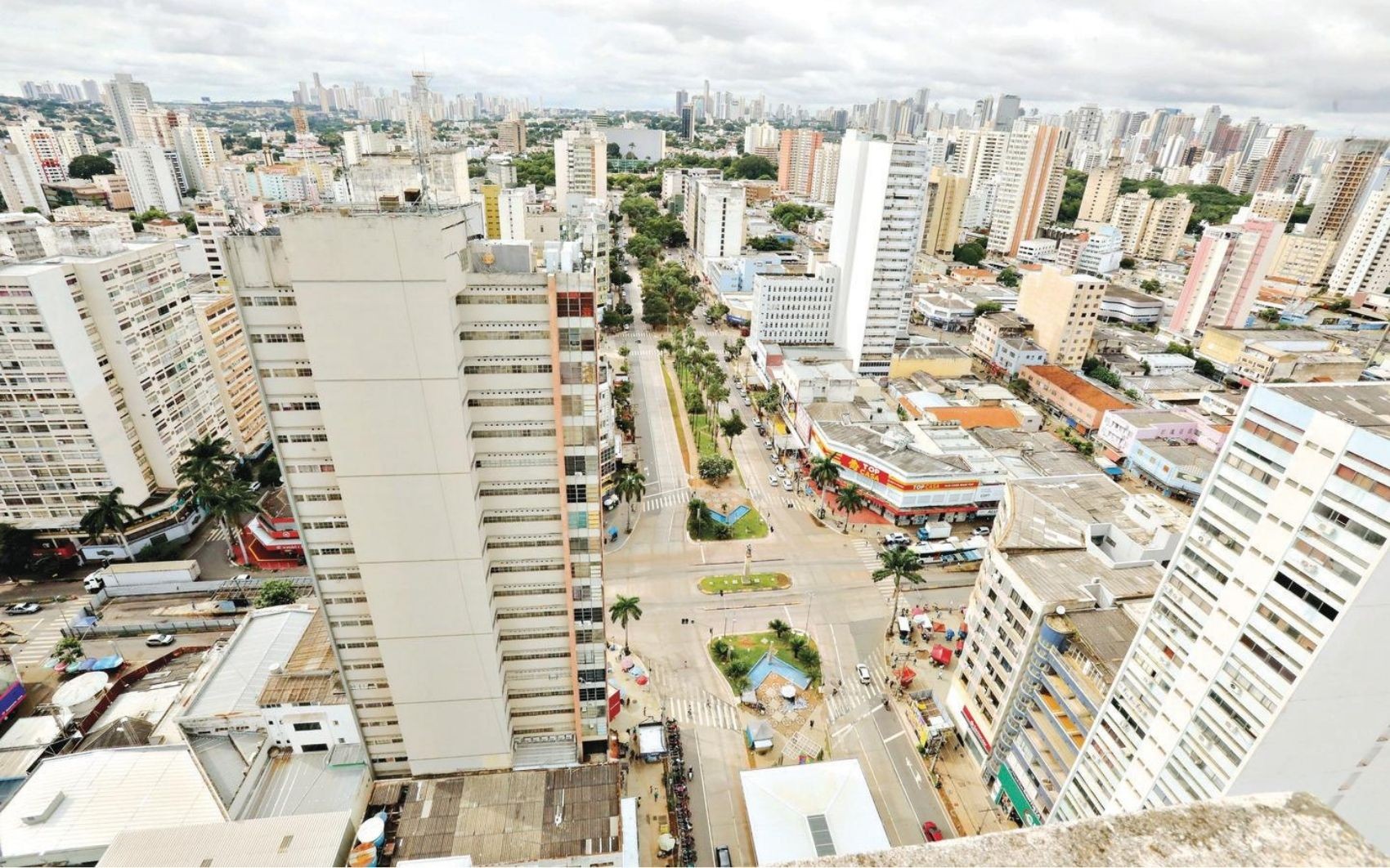 Programa propõe desconto de até 50% no aluguel para morar no Centro de Goiânia; veja regras