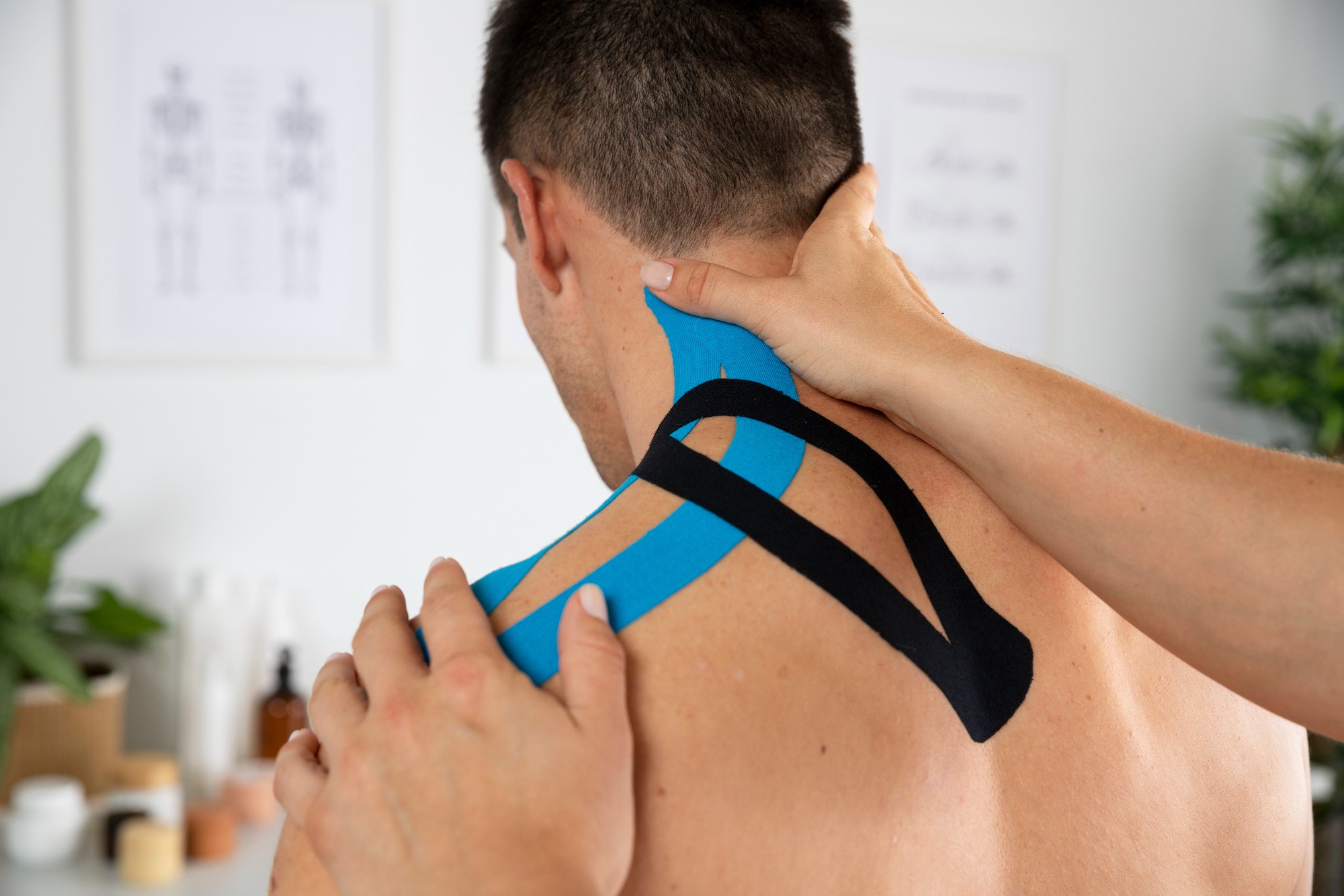 'Kinesio tape': bandagem usada por atletas pode ser menos efetiva do que se imaginava; entenda