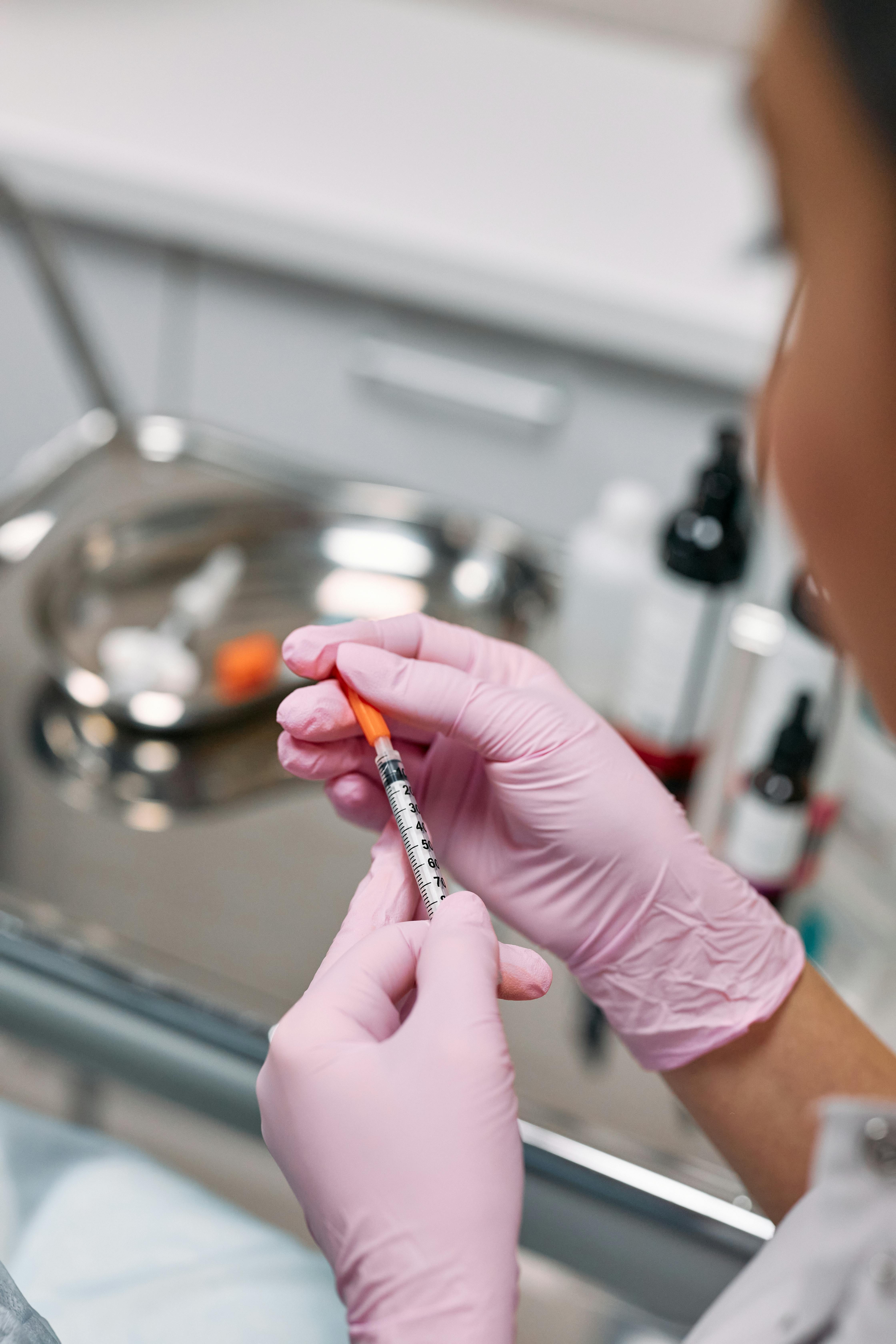 Em seis meses, Brasil importou insumos suficientes para produzir 25 milhões de doses de tirzepatida manipulada; Anvisa quer endurecer regras