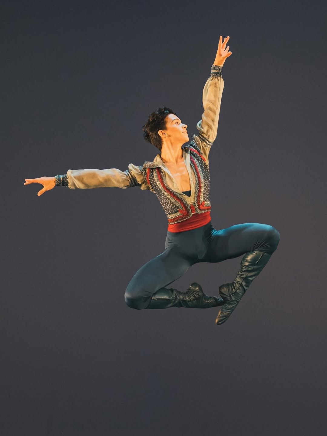 Bailarinos da EFG Basileu França vão representar o Brasil na primeira edição do Prix Osipova