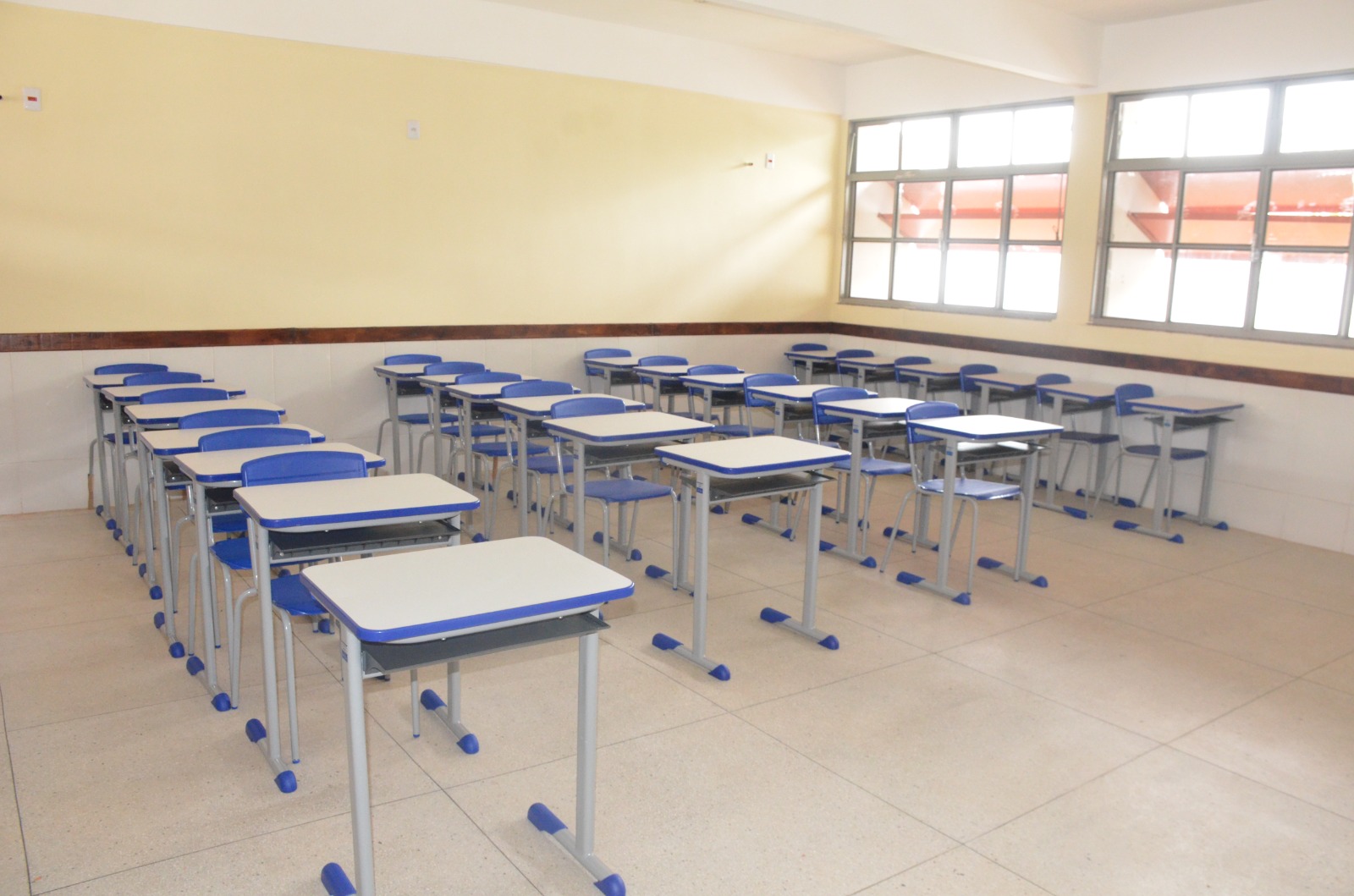 Governo de Goiás amplia investimentos em educação e mantém 14 obras em andamento em Rio Verde