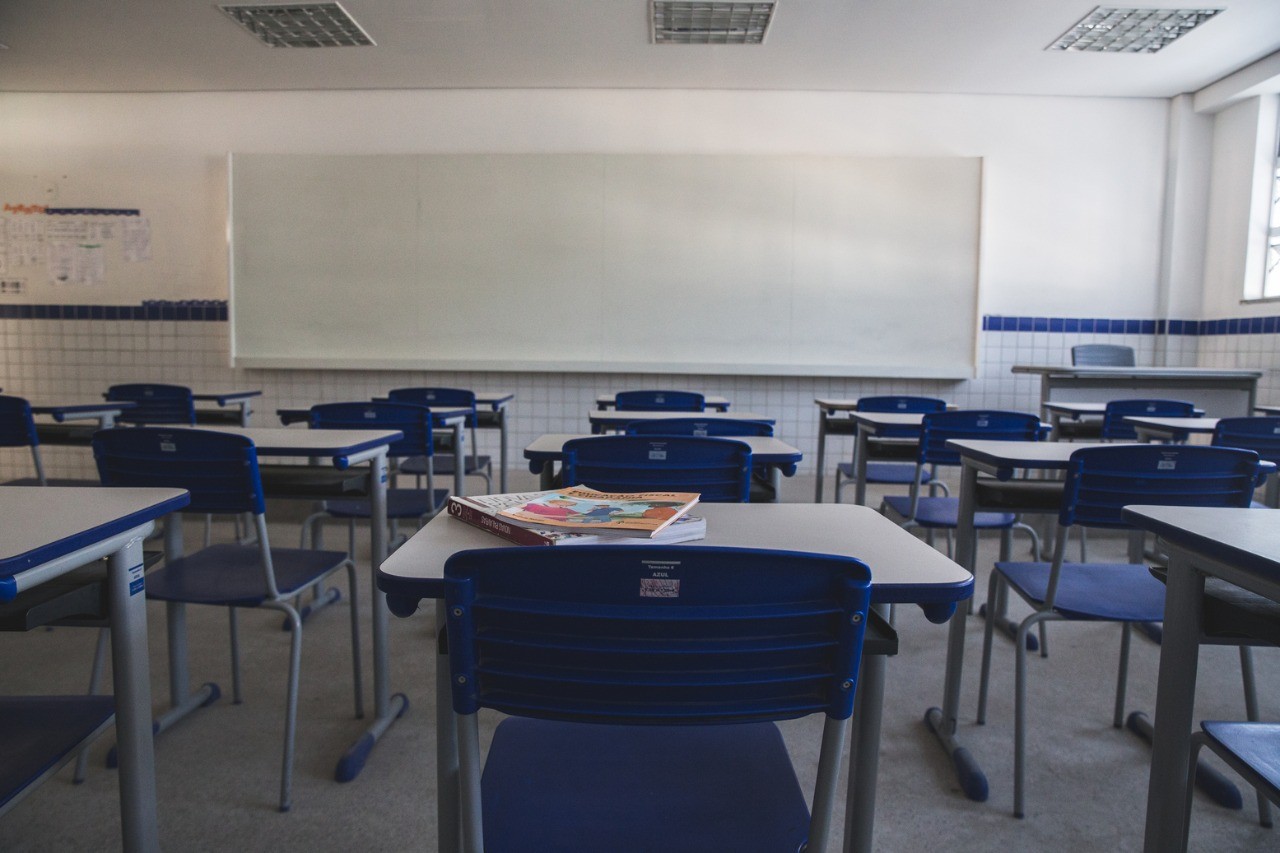 Congresso instala comissão sobre MP que eleva piso dos professores e muda cálculo para reajustes
