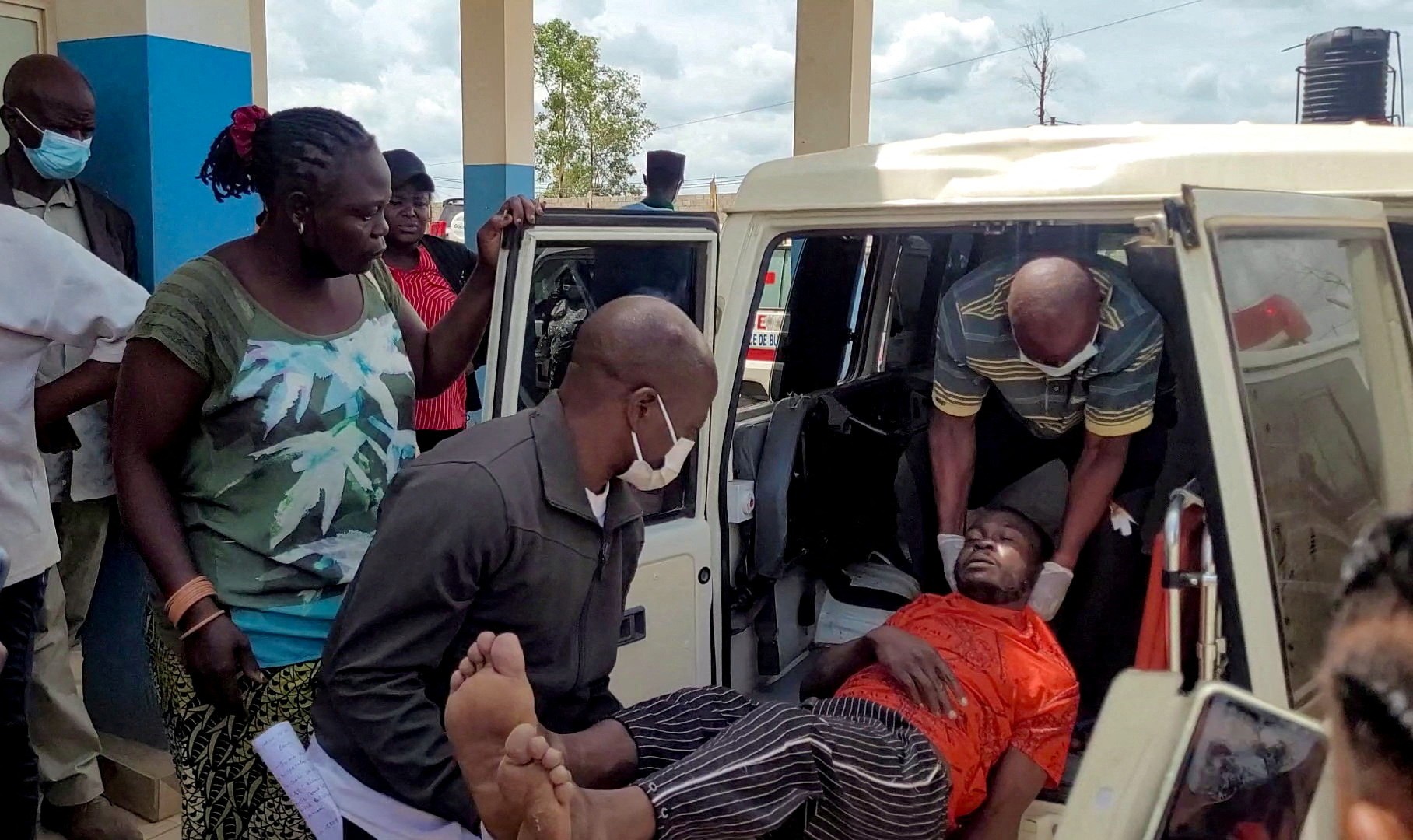 OMS declara surto de ebola na África como emergência de saúde pública internacional