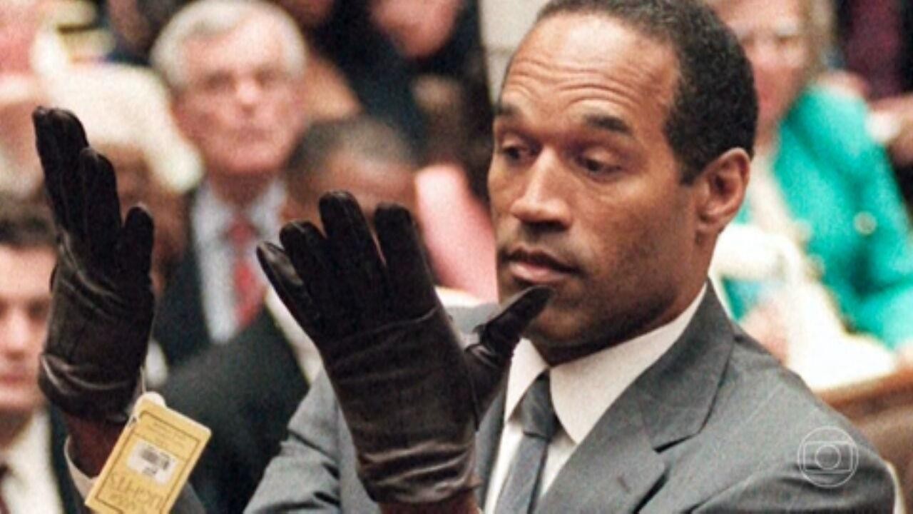 Mark Fuhrman, detetive do caso O.J. Simpson, morre aos 74 anos