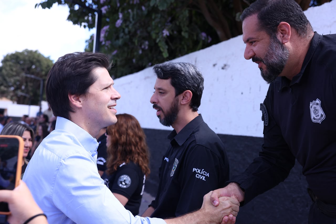 Temos uma das polícias mais bem remuneradas e preparadas do Brasil, destaca Daniel Vilela