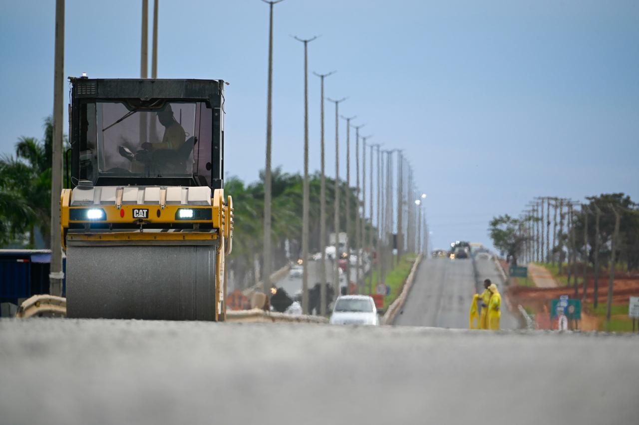Governo de Goiás alcança 72% de avanço físico na restauração da GO-060, entre Goiânia e Trindade