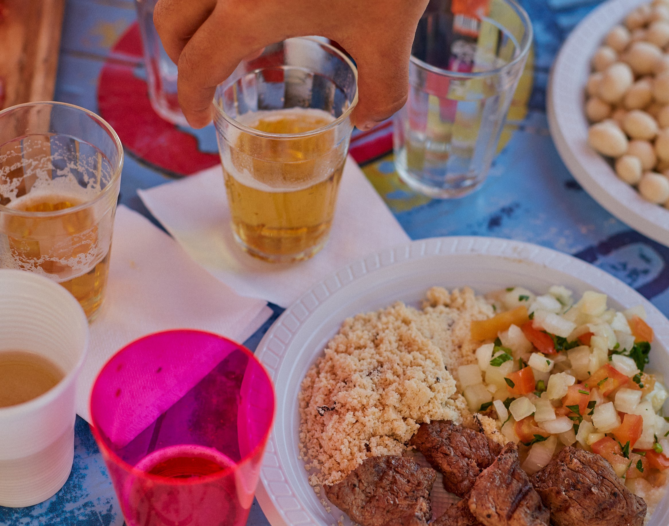Cerveja e churrasco no jogo do Brasil? Entenda por que essa dupla não é a melhor opção