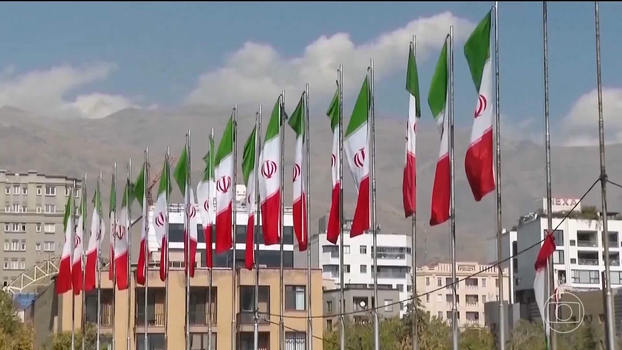 Acordo de paz tem compensação financeira ao Irã e garantias de Teerã de que nunca terá arma nuclear, diz TV; VEJA pontos