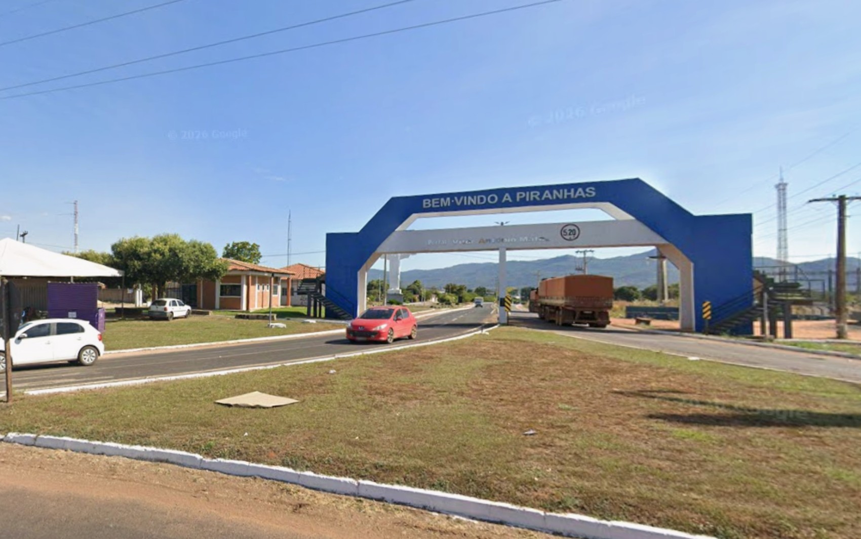 Prefeitura em Goiás abre concurso com salário de até R$ 5,1 mil