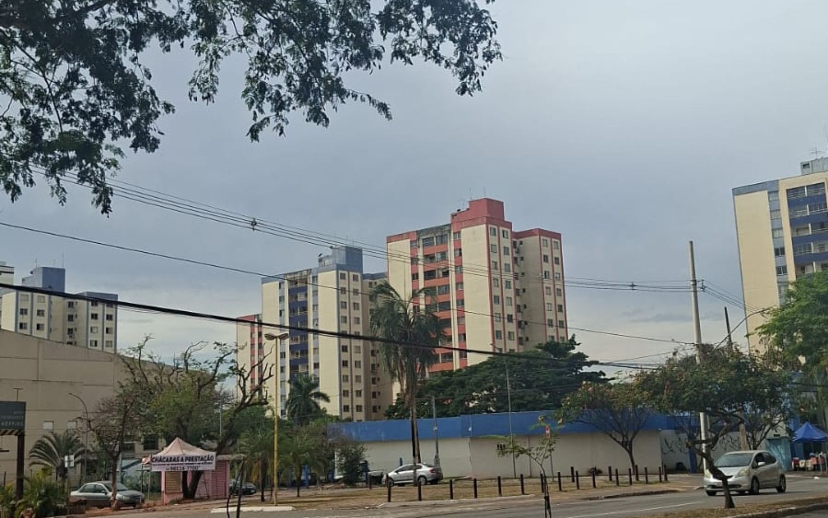 Chove em Goiás após chegada de frente fria; veja previsão