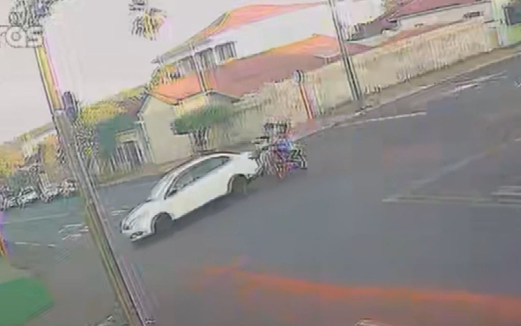 Criança de 8 anos morre após acidente com avô e irmã em Jataí; vídeo
