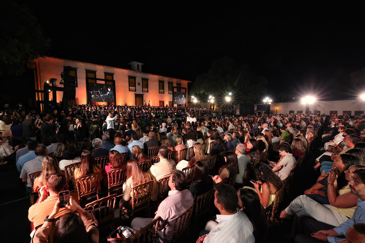 Governo concede Ordem do Mérito Anhanguera a 220 homenageados