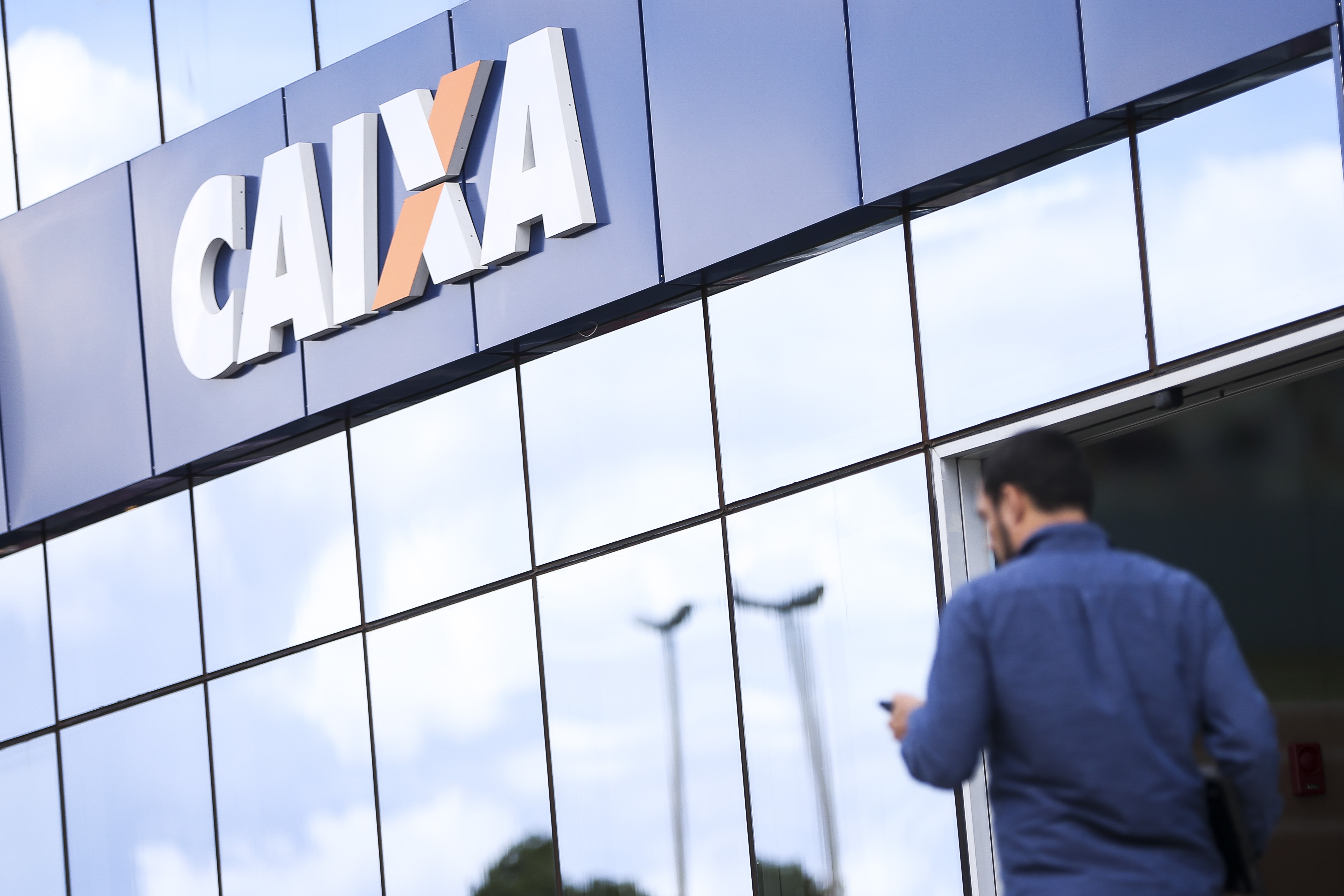Caixa tem lucro de R$ 3,9 bilhões no 2º trimestre, alta de 5,9%