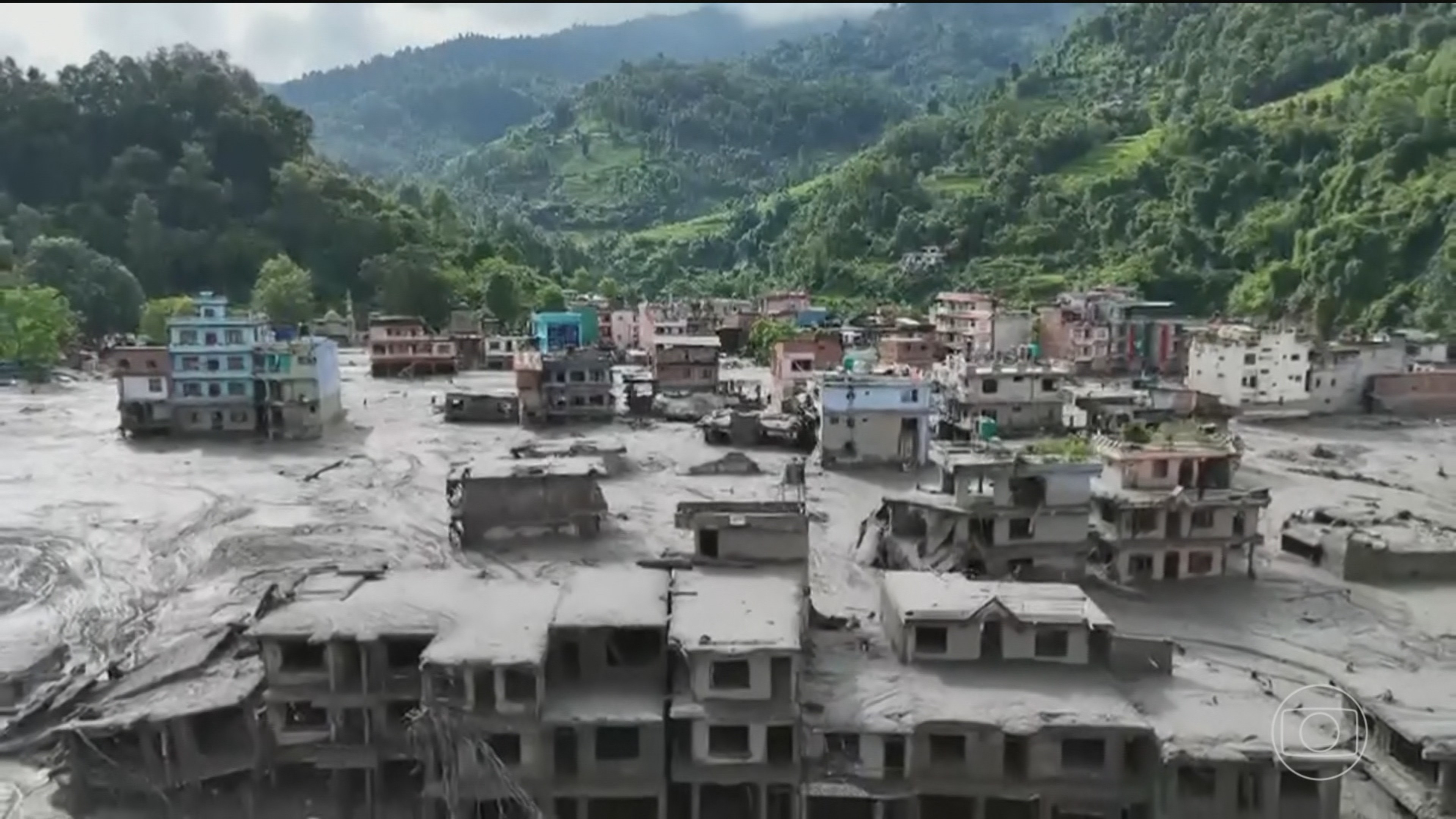Número de mortes na fronteira entre Nepal e Tibete passam de 500; desaparecidos superam 1,5 mil
