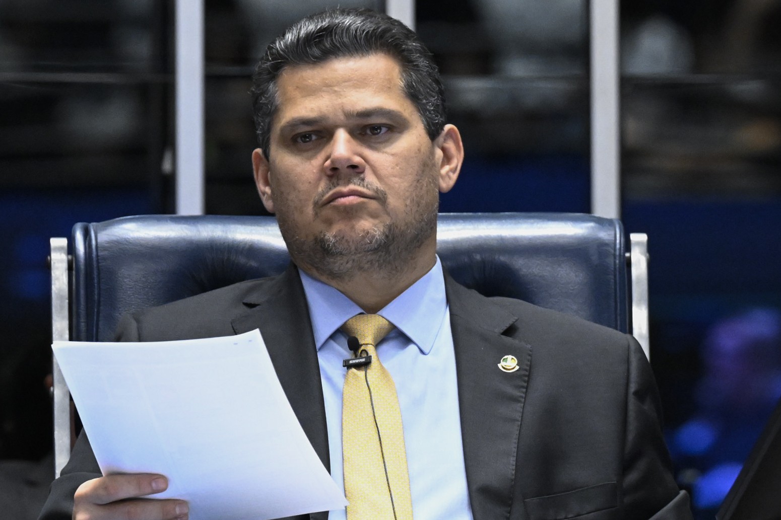 Alcolumbre sinaliza que Mendonça também será alvo em caso de abertura de impeachment contra Moraes