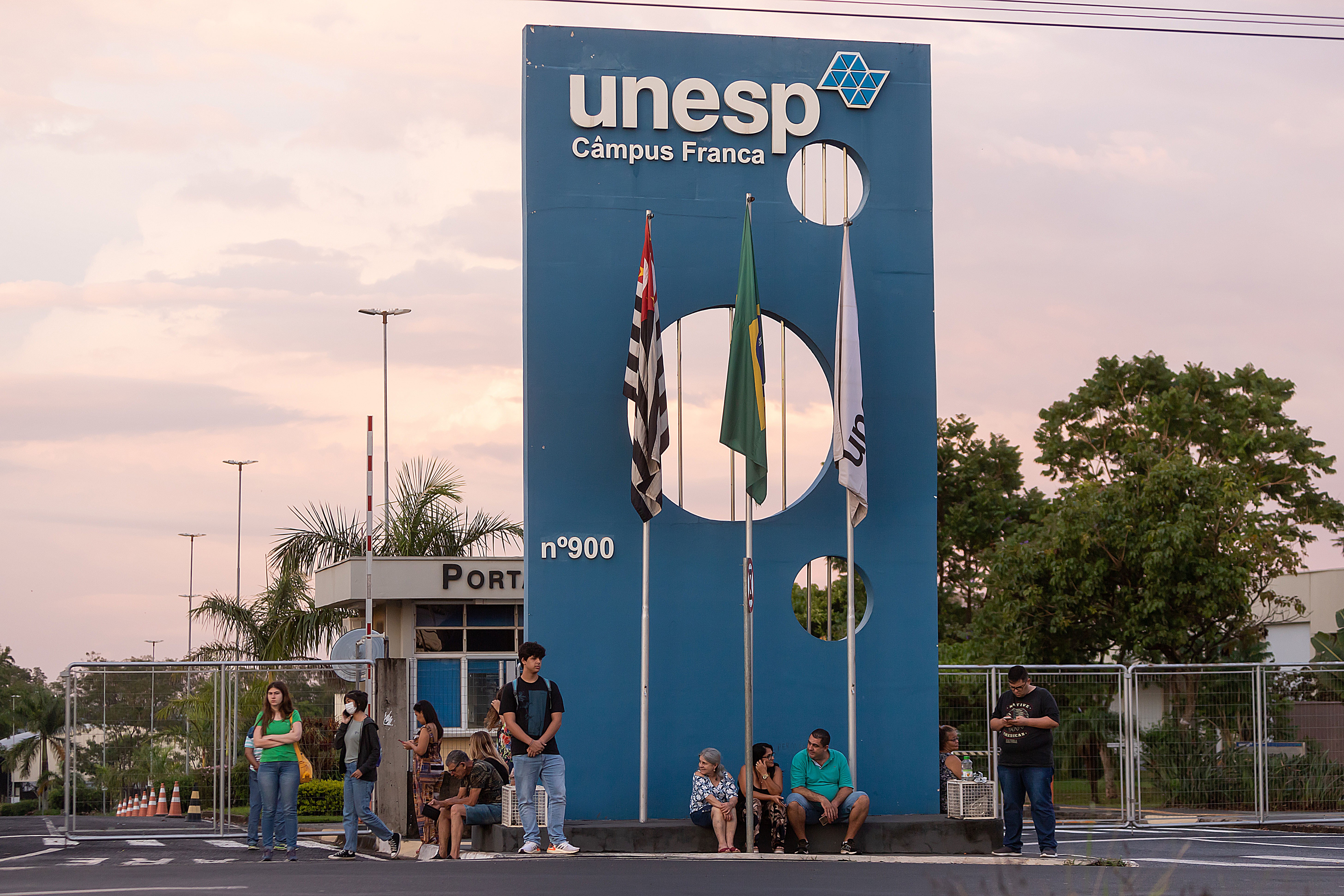 Unesp 2027: vestibular abre inscrições para mais de 5,8 mil vagas; veja datas