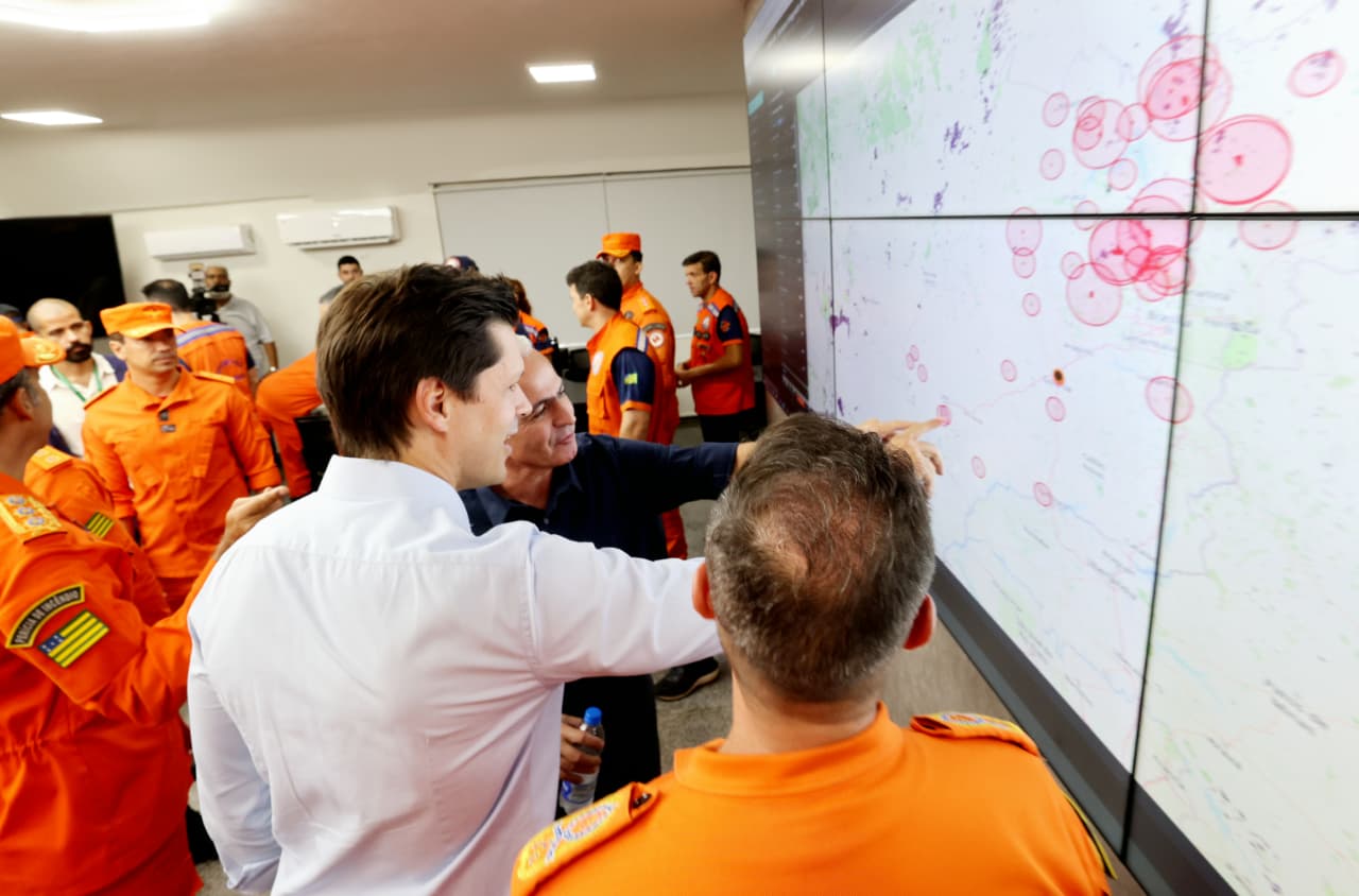 Governo de Goiás lança sistema com inteligência artificial para agilizar combate a incêndios
